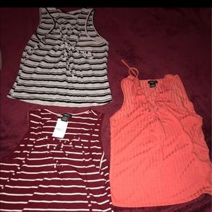 Bundle of 3 tops